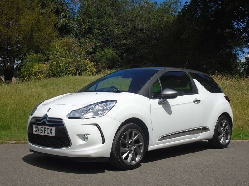 A 2015 DS DS 3 PURETECH DSTYLE NAV S/S A 2015 DS DS 3 PURETECH DSTYLE NAV S/S