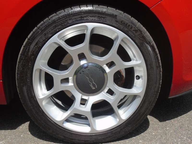 2012 FIAT 500 2012 FIAT 500