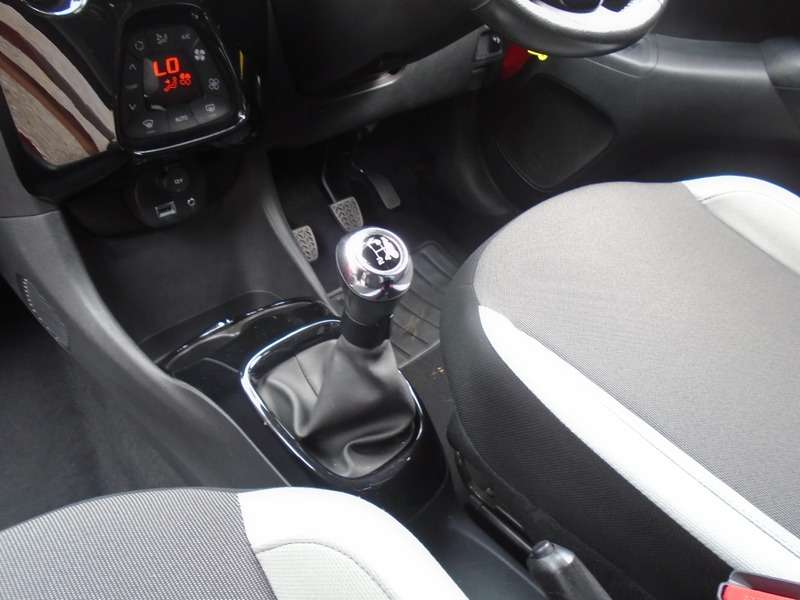 2018 TOYOTA AYGO 2018 TOYOTA AYGO