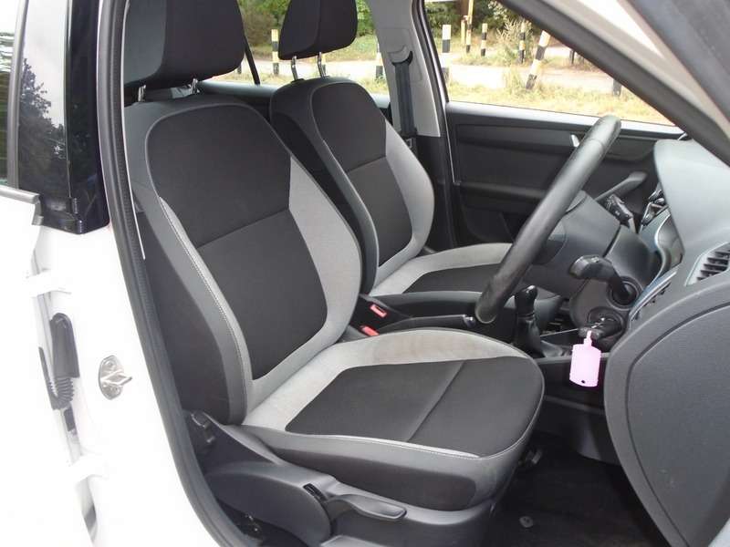 2016 SKODA FABIA 2016 SKODA FABIA