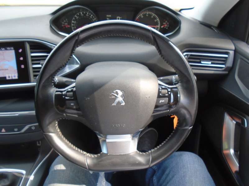 2016 PEUGEOT 308 2016 PEUGEOT 308