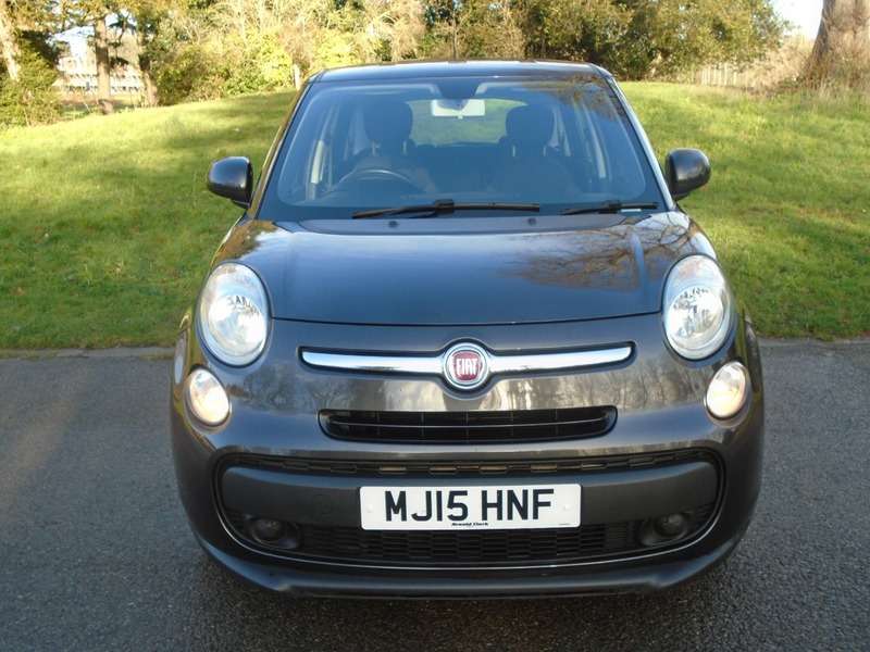 2015 FIAT 500L 2015 FIAT 500L