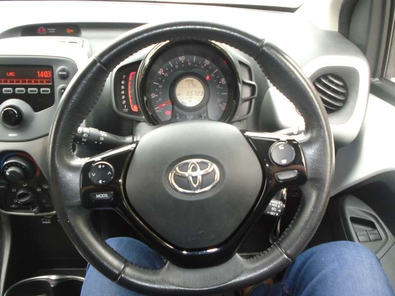 2016 TOYOTA AYGO 2016 TOYOTA AYGO