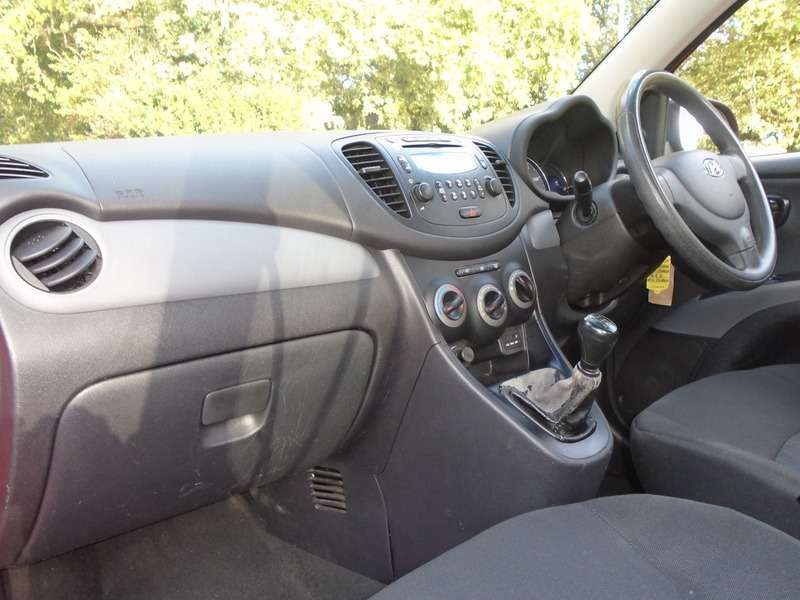 2012 HYUNDAI I10 2012 HYUNDAI I10
