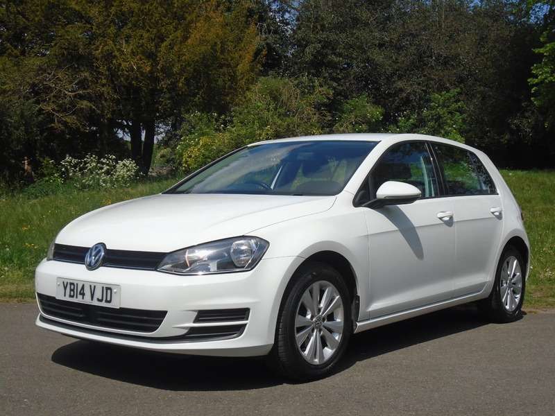 A 2014 VOLKSWAGEN GOLF SE TSI BLUEMOTION TECHNOLOGY DSG A 2014 VOLKSWAGEN GOLF SE TSI BLUEMOTION TECHNOLOGY DSG