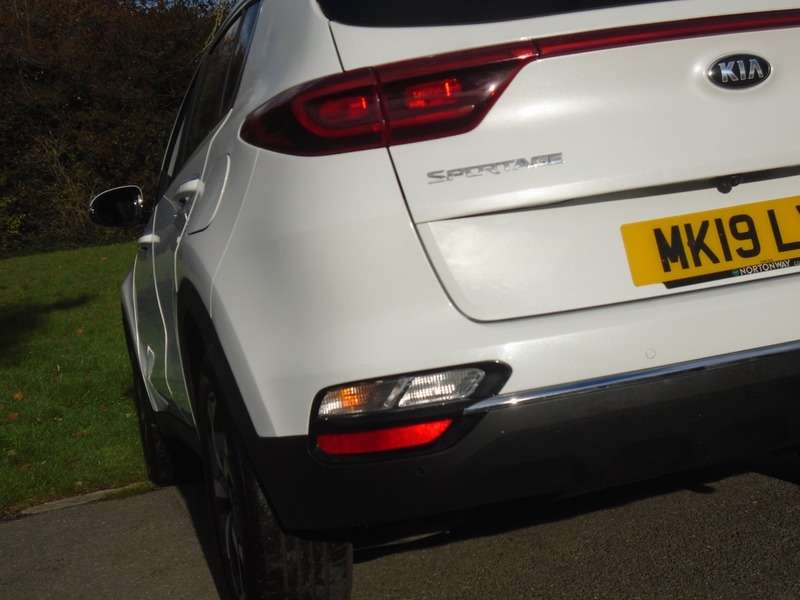 2019 KIA SPORTAGE 2019 KIA SPORTAGE