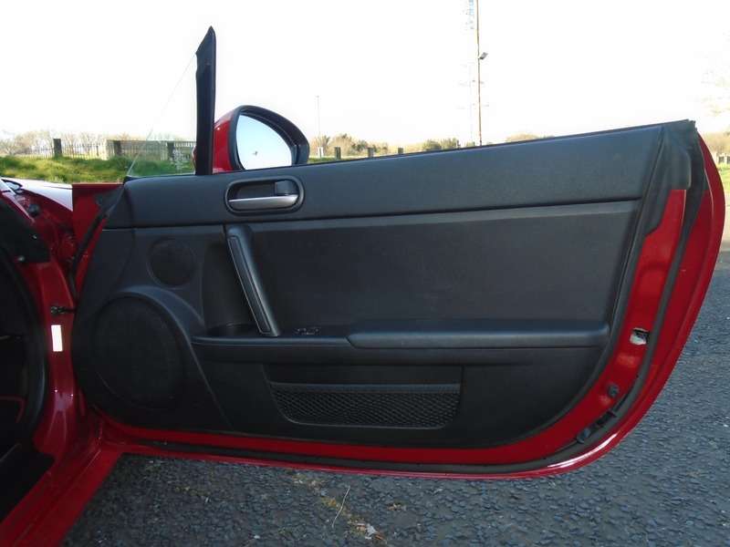 2011 MAZDA MX-5 2011 MAZDA MX-5