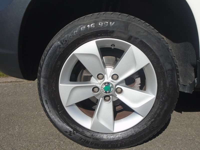 2012 SKODA YETI 2012 SKODA YETI