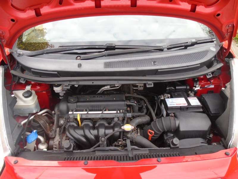 2011 KIA VENGA 2011 KIA VENGA