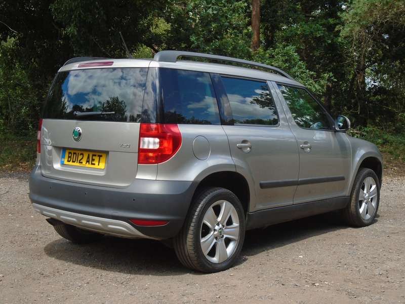 2012 SKODA YETI 2012 SKODA YETI