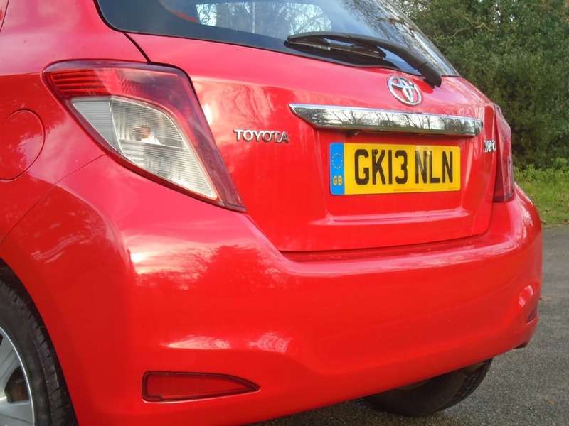 2013 TOYOTA YARIS 2013 TOYOTA YARIS