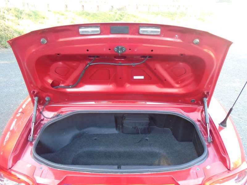 2011 MAZDA MX-5 2011 MAZDA MX-5