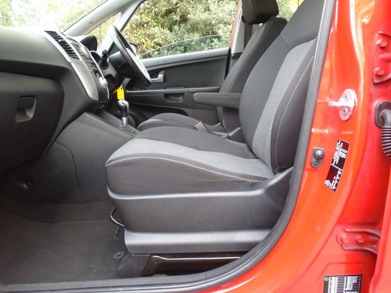 2011 KIA VENGA 2011 KIA VENGA