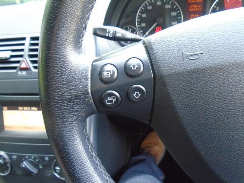 2011 MERCEDES A CLASS 2011 MERCEDES A CLASS