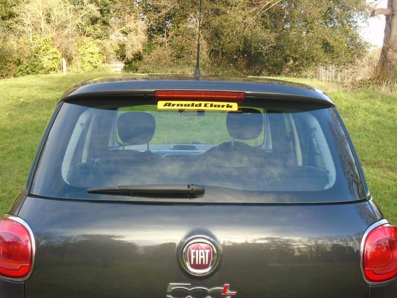 2015 FIAT 500L 2015 FIAT 500L