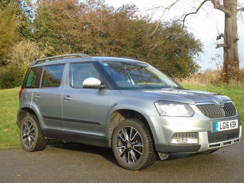 A 2016 SKODA YETI OUTDOOR SE L TSI DSG A 2016 SKODA YETI OUTDOOR SE L TSI DSG