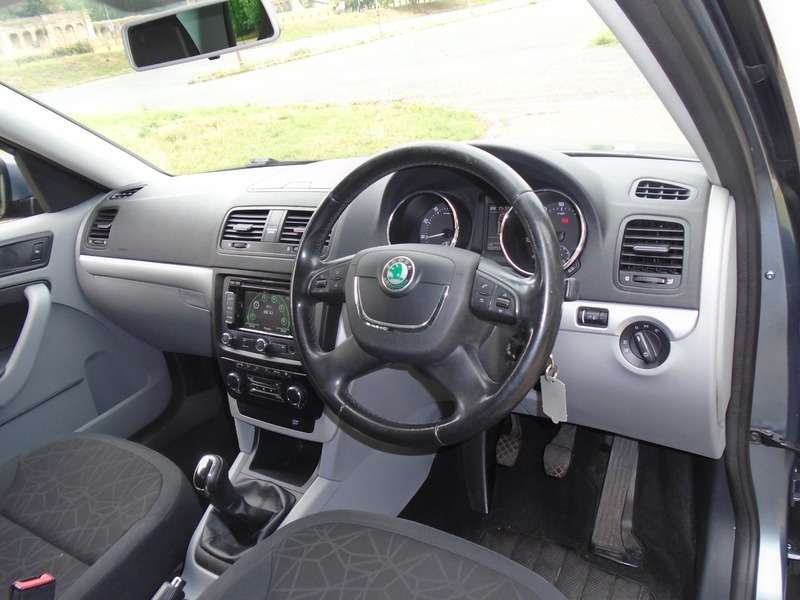 2011 SKODA YETI 2011 SKODA YETI