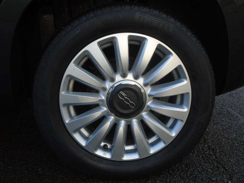 2015 FIAT 500L 2015 FIAT 500L