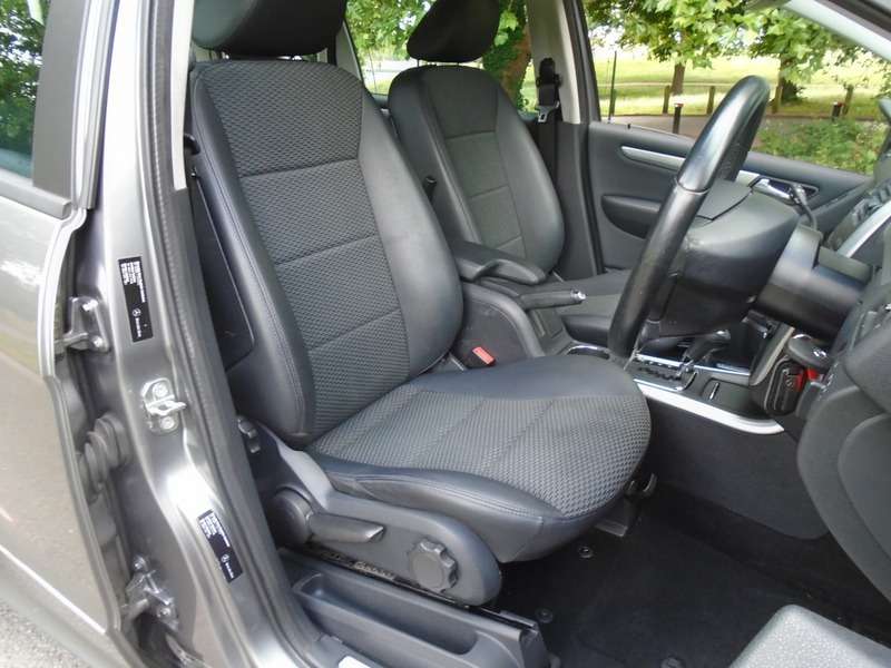 2011 MERCEDES A CLASS 2011 MERCEDES A CLASS