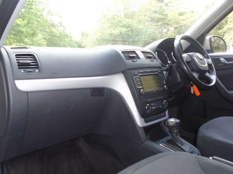 2012 SKODA YETI 2012 SKODA YETI