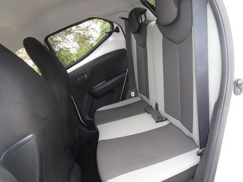 2016 TOYOTA AYGO 2016 TOYOTA AYGO