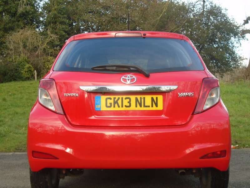 2013 TOYOTA YARIS 2013 TOYOTA YARIS