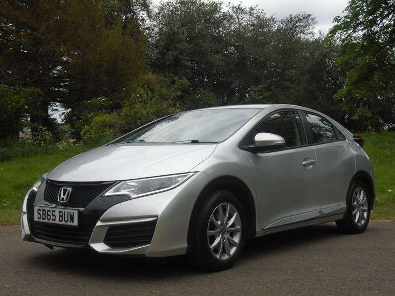 A 2015 HONDA CIVIC I-VTEC S A 2015 HONDA CIVIC I-VTEC S