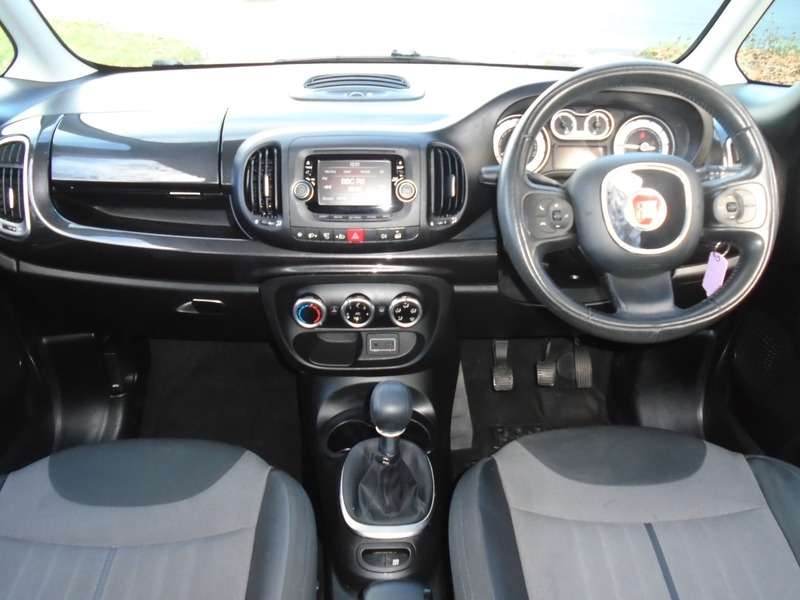 2015 FIAT 500L 2015 FIAT 500L