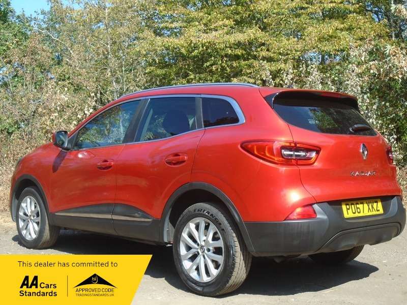 A 2017 RENAULT KADJAR DYNAMIQUE NAV TCE A 2017 RENAULT KADJAR DYNAMIQUE NAV TCE