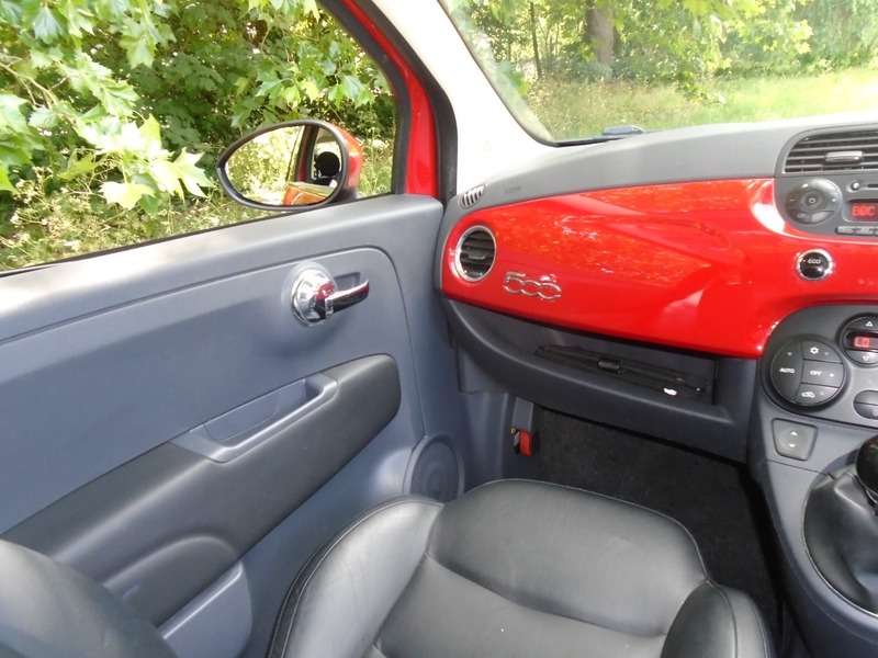 2012 FIAT 500 2012 FIAT 500