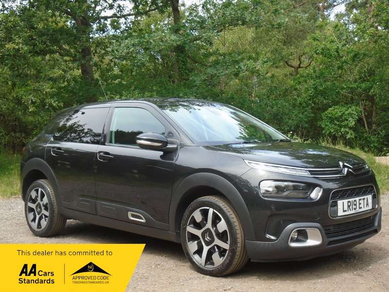 A 2019 CITROEN C4 CACTUS PURETECH FLAIR S/S A 2019 CITROEN C4 CACTUS PURETECH FLAIR S/S