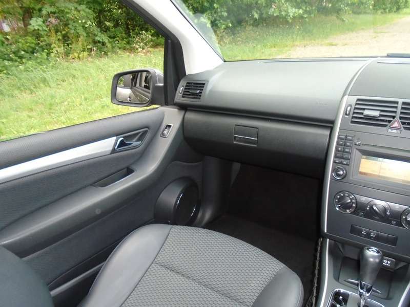 2011 MERCEDES A CLASS 2011 MERCEDES A CLASS