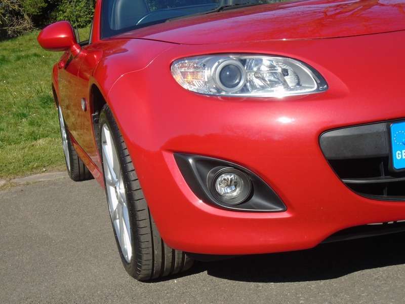 2011 MAZDA MX-5 2011 MAZDA MX-5