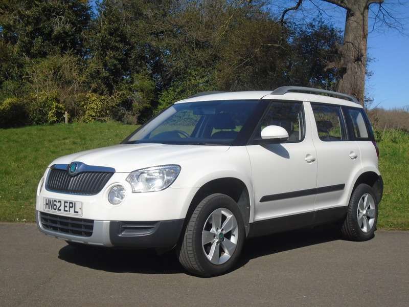 A 2012 SKODA YETI S TSI A 2012 SKODA YETI S TSI