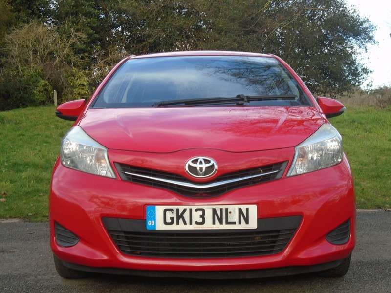 2013 TOYOTA YARIS 2013 TOYOTA YARIS