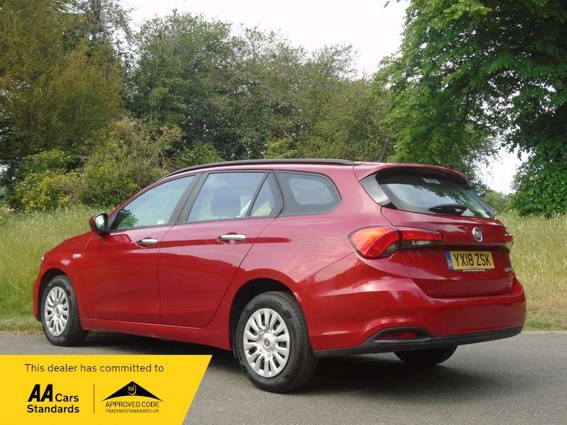 A 2018 FIAT TIPO EASY A 2018 FIAT TIPO EASY