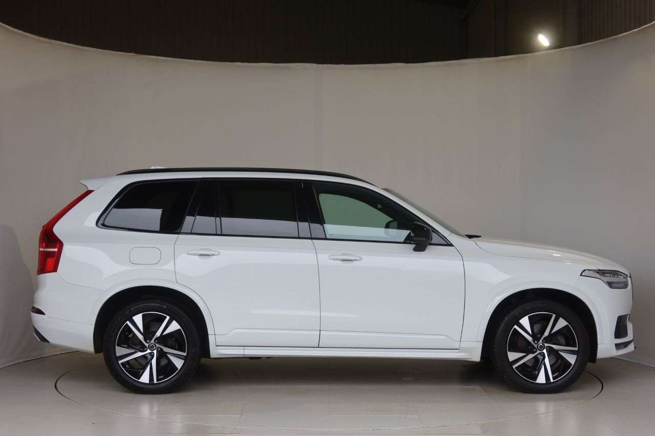 2021 VOLVO XC90 2021 VOLVO XC90