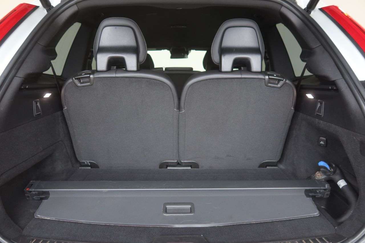 2021 VOLVO XC90 2021 VOLVO XC90