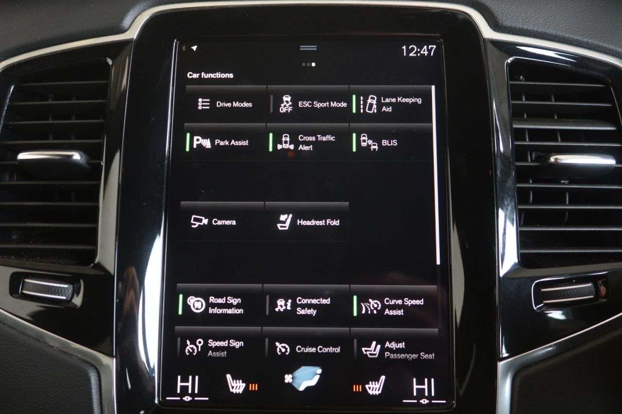 2021 VOLVO XC90 2021 VOLVO XC90