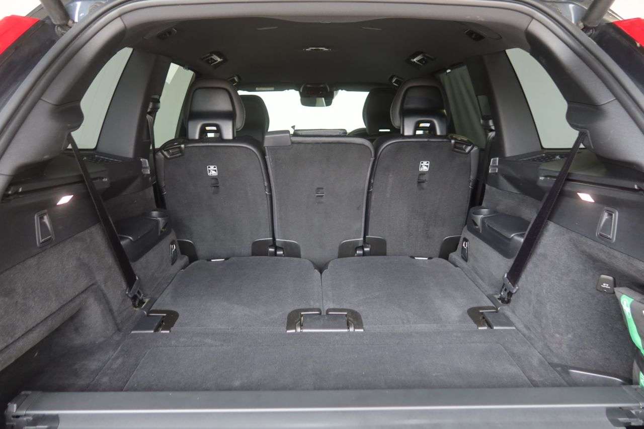 2022 VOLVO XC90 2022 VOLVO XC90