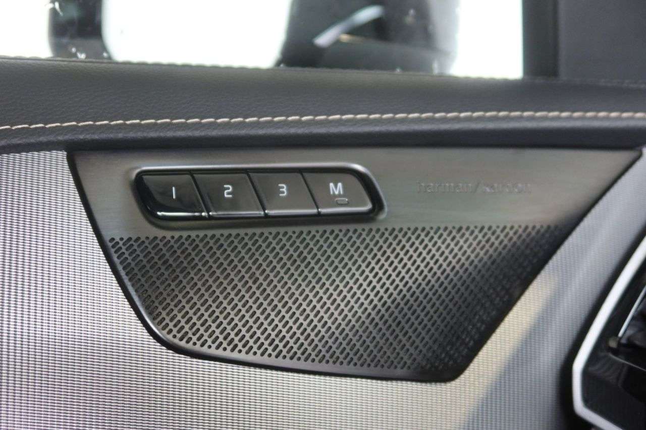 2022 VOLVO XC90 2022 VOLVO XC90