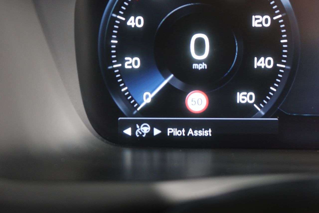 2022 VOLVO XC90 2022 VOLVO XC90