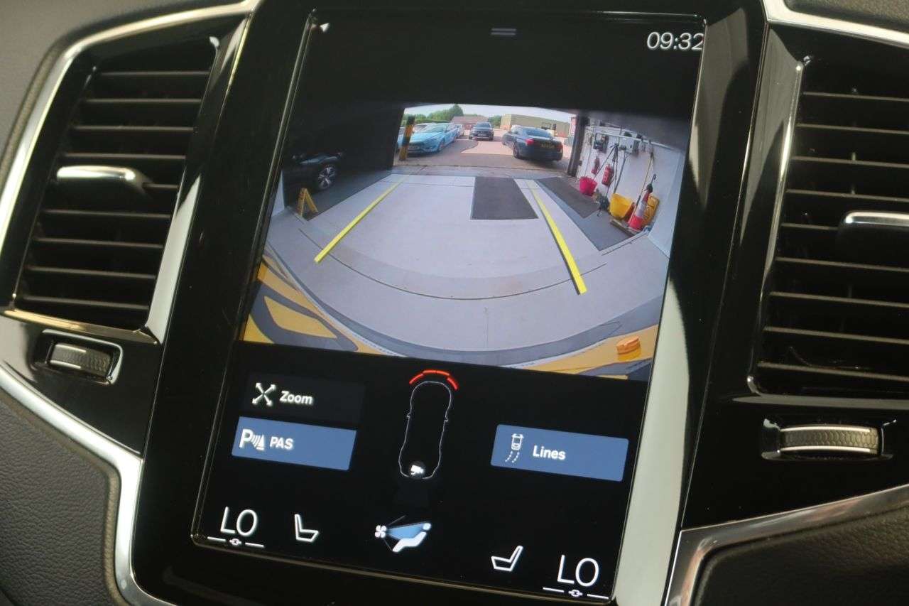 2021 VOLVO XC90 2021 VOLVO XC90