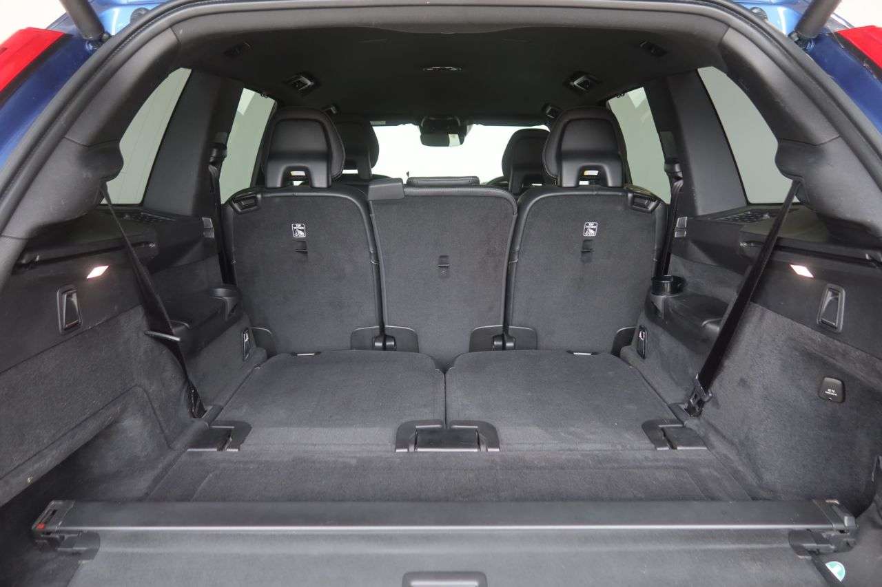 2020 VOLVO XC90 2020 VOLVO XC90