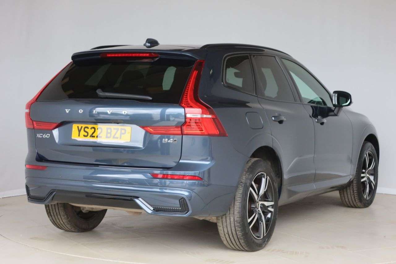 2022 VOLVO XC60 2022 VOLVO XC60