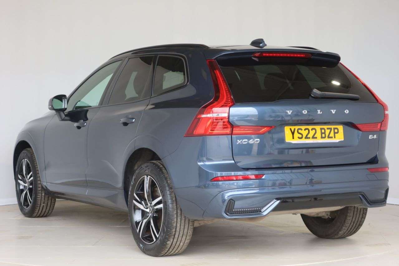 2022 VOLVO XC60 2022 VOLVO XC60
