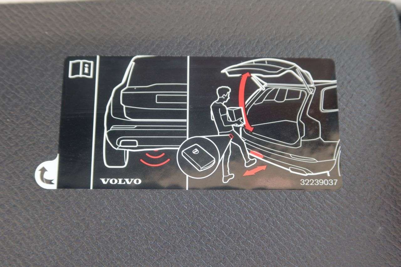 2021 VOLVO XC90 2021 VOLVO XC90