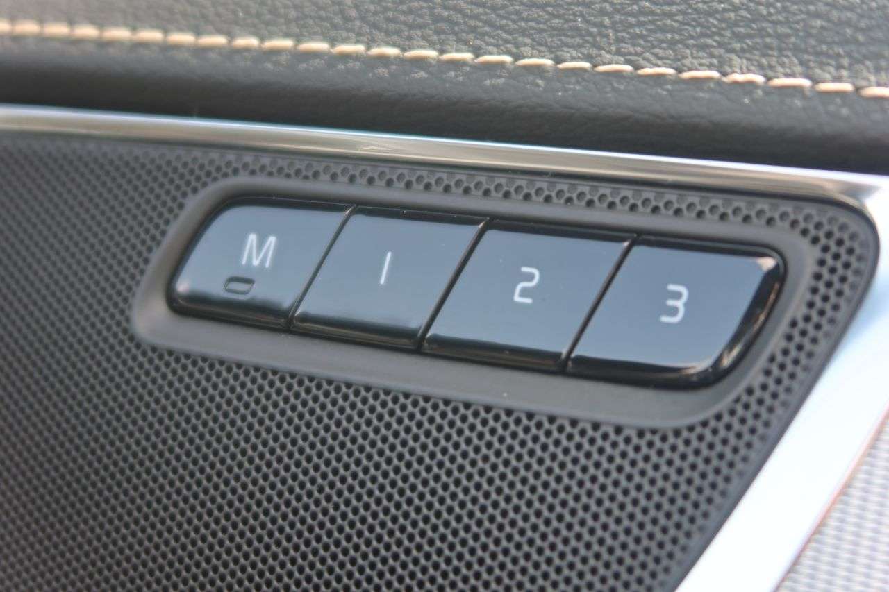 2021 VOLVO XC90 2021 VOLVO XC90