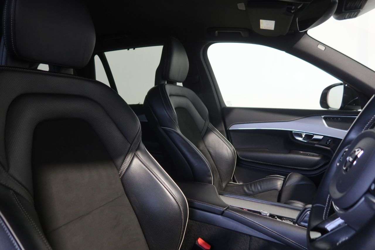 2021 VOLVO XC90 2021 VOLVO XC90