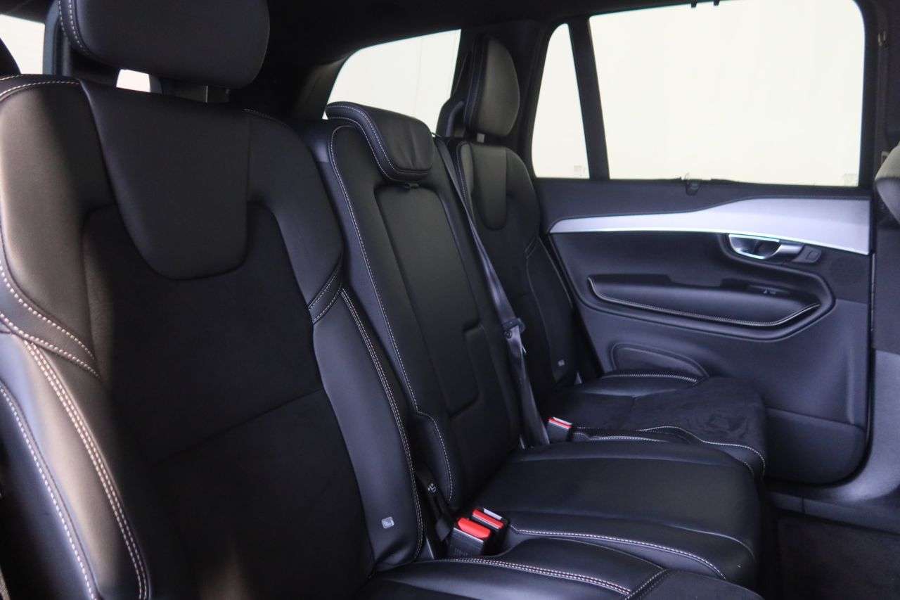 2021 VOLVO XC90 2021 VOLVO XC90